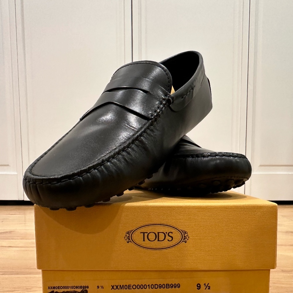 Tod's Men's Calfskin Leather Gommino Driving Shoes